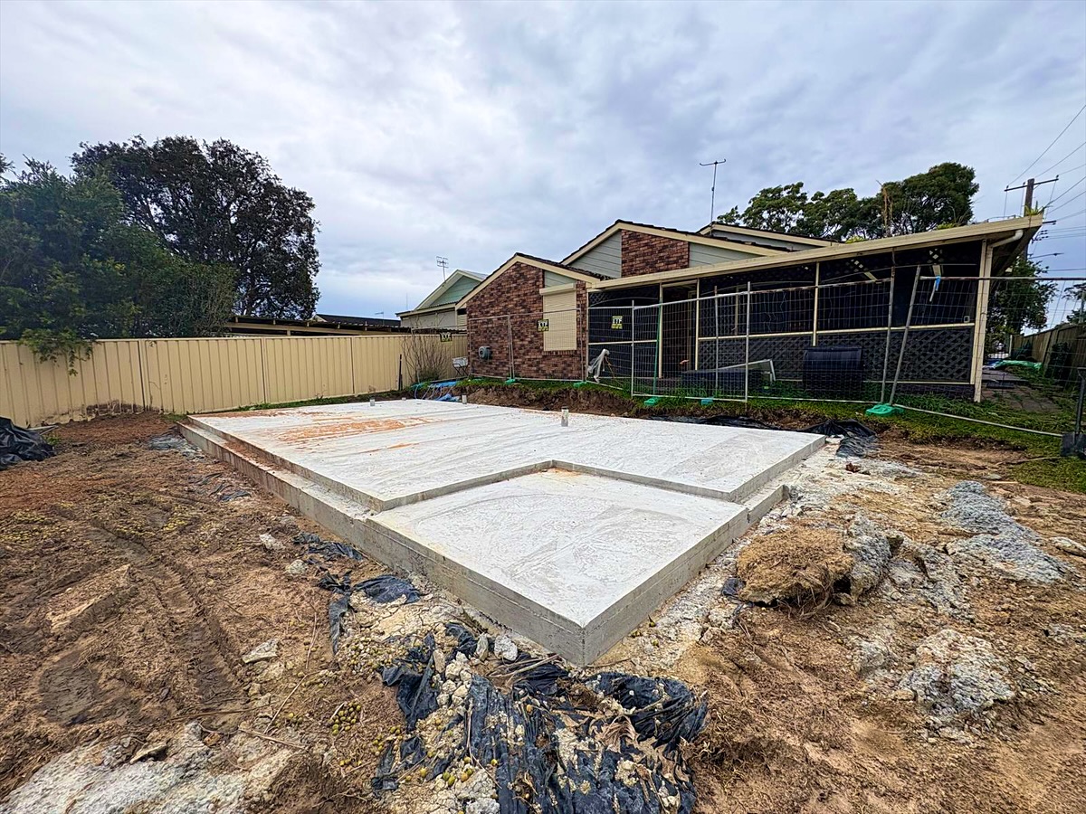 Slab stage